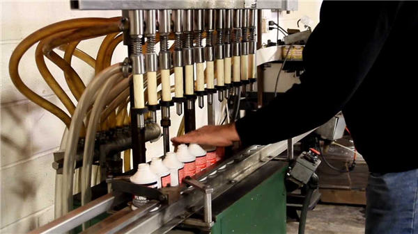 ਉੱਚ ਕੁਆਲਟੀ ਆਟੋਮੈਟਿਕ ਟਾਇਲਟ ਬਲੀਚ ਫਿਲਿੰਗ ਮਸ਼ੀਨ