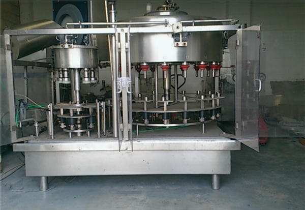 10-ਹੈਡ ਨੈਗੇਟਿਵ-ਪ੍ਰੈਸ਼ਰ ਪਰਫਿ Bਮ ਬੋਤਲ ਭਰਨ ਵਾਲੀ ਮਸ਼ੀਨ